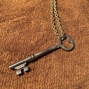 Skeleton key necklace